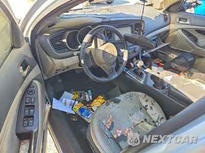 Zdjęcie 8 z 12 samochodu: 2014 KIA OPTIMA EX VIN:5XXGN4A71EG271979 - miniatura