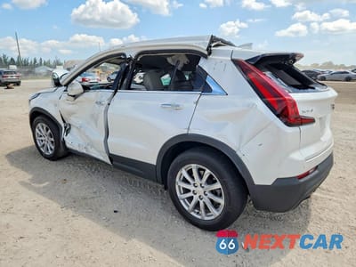 Drugie zdjęcie samochodu z przodu: 2022 CADILLAC XT4 LUXURY VIN:1GYAZAR43NF168736 - miniatura