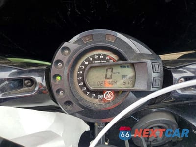 Zdjęcie 7 z 8 samochodu: 2006 YAMAHA FZ6 S VIN:JYARJ08E76A007014 - miniatura
