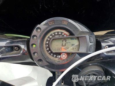 Zdjęcie 7 z 8 samochodu: 2006 YAMAHA FZ6 S VIN:JYARJ08E76A007014 - miniatura