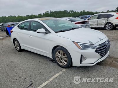 Czwarte zdjęcie samochodu z boku: 2019 HYUNDAI ELANTRA SEL VIN:5NPD84LF9KH494849 - miniatura
