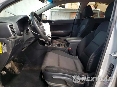 Zdjęcie 7 z 13 samochodu: 2019 KIA SPORTAGE LX VIN:KNDPMCAC1K7565512 - miniatura