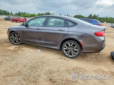 Drugie zdjęcie samochodu z przodu: 2015 CHRYSLER 200 S VIN:1C3CCCBG4FN582037 - miniatura