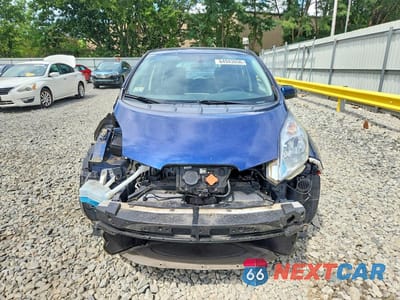 Piąte zdjęcie samochodu w środku: 2017 NISSAN LEAF S VIN:1N4BZ0CP8HC310789 - miniatura