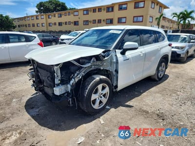 2020 TOYOTA HIGHLANDER HYBRID LE 5TDZARAH8LS501121 - główne zdjęcie licytacji z USA - miniatura