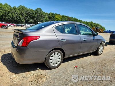 Trzecie zdjęcie samochodu z tyłu: 2019 NISSAN VERSA SV VIN:3N1CN7AP6KL860142 - miniatura