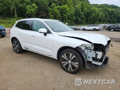 Czwarte zdjęcie samochodu z boku: 2022 VOLVO XC60 B6 INSCRIPTION VIN:2T2BZMCA0KC197413 - miniatura