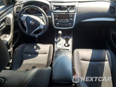Zdjęcie 8 z 12 samochodu: 2017 NISSAN ALTIMA 2.5 SR VIN:1N4AL3APXHC121191 - miniatura