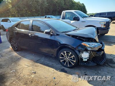Czwarte zdjęcie samochodu z boku: 2018 TOYOTA COROLLA SE VIN:5YFBURHE7JP824554 - miniatura