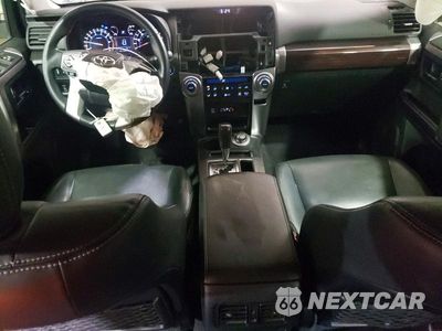 Zdjęcie 8 z 14 samochodu: 2018 TOYOTA 4RUNNER LIMITED VIN:JTEBU5JR4J5590419 - miniatura
