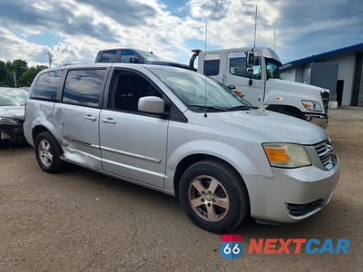 Czwarte zdjęcie samochodu z boku: 2008 DODGE GRAND CARAVAN SXT VIN:1D8HN54P08B162334 - miniatura