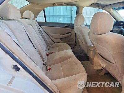 Zdjęcie 10 z 12 samochodu: 2006 HONDA ACCORD LX VIN:JHMCM56426C002315 - miniatura