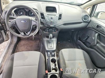 Zdjęcie 8 z 12 samochodu: 2015 FORD FIESTA S VIN:3FADP4AJ3FM161692 - miniatura