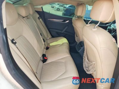 Zdjęcie 10 z 12 samochodu: 2020 MASERATI GHIBLI VIN:ZAM57XSA7L1344418 - miniatura