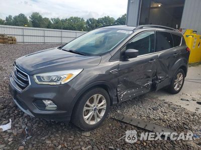 2017 FORD ESCAPE SE 1FMCU9GD5HUD32806 - główne zdjęcie licytacji z USA - miniatura