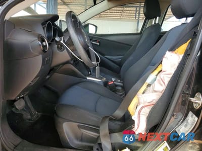 Zdjęcie 7 z 12 samochodu: 2019 TOYOTA YARIS LE VIN:3MYDLBYV8KY503239 - miniatura