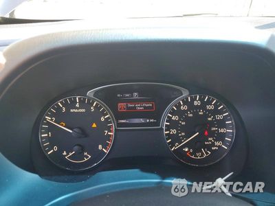 Zdjęcie 9 z 14 samochodu: 2016 NISSAN PATHFINDER SL VIN:5N1AR2MM9GC613466 - miniatura