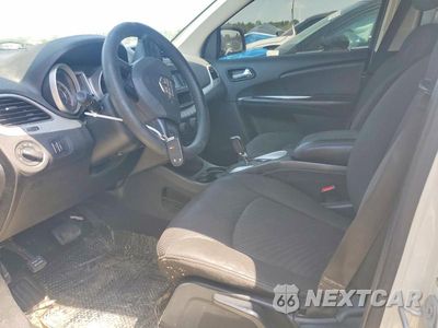 Zdjęcie 7 z 13 samochodu: 2019 DODGE JOURNEY SE VIN:3C4PDCAB5KT867890 - miniatura