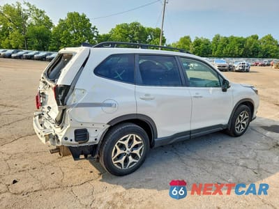 Trzecie zdjęcie samochodu z tyłu: 2024 SUBARU FORESTER PREMIUM VIN:JF2SKACC3RH417773 - miniatura