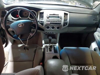 Zdjęcie 8 z 12 samochodu: 2009 TOYOTA TACOMA V6 VIN:5TEUU42N89Z657082 - miniatura