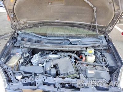 Zdjęcie 11 z 12 samochodu: 2015 TOYOTA PRIUS TWO VIN:JTDKN3DU5F1953914 - miniatura