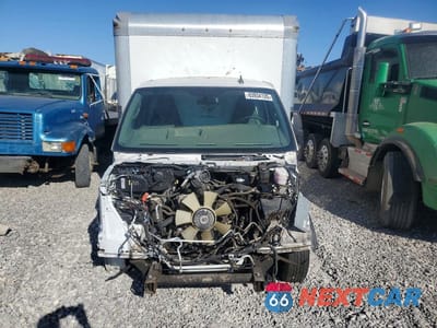 Piąte zdjęcie samochodu w środku: 2022 GMC SAVANA BOX TRUCK VIN:7GZ37TC74NN011826 - miniatura