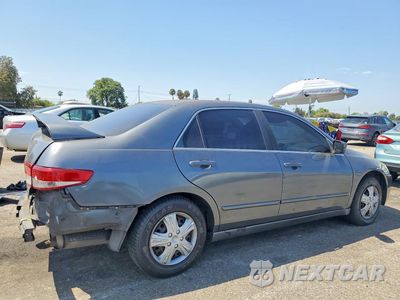 Trzecie zdjęcie samochodu z tyłu: 2025 HONDA ACCORD LX VIN:JHMCM56324C034380 - miniatura