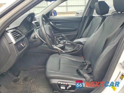 Zdjęcie 7 z 12 samochodu: 2018 BMW 320 I VIN:WBA8A9C54JK622888 - miniatura
