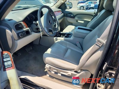 Zdjęcie 7 z 13 samochodu: 2013 GMC YUKON XL VIN:1GKS1KE05DR301539 - miniatura