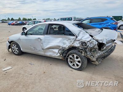 Drugie zdjęcie samochodu z przodu: 2010 TOYOTA CAMRY LE VIN:4T4BF3EKXAR072483 - miniatura