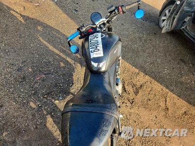 Zdjęcie 6 z 9 samochodu: 2022 TRIUMPH MOTORCYCLE TRIDENT 660 VIN:SMTL10UL9NTBA1705 - miniatura