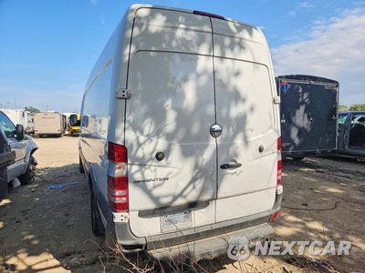 Zdjęcie 6 z 13 samochodu: 2015 FREIGHTLINER SPRINTER 2500 DELIVERY VAN VIN:WDYPE8DC8FP172963 - miniatura