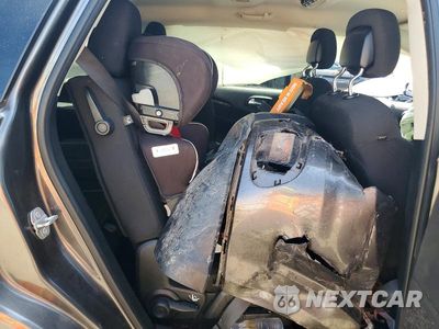 Zdjęcie 10 z 12 samochodu: 2019 DODGE JOURNEY SE VIN:3C4PDCBB9KT871861 - miniatura
