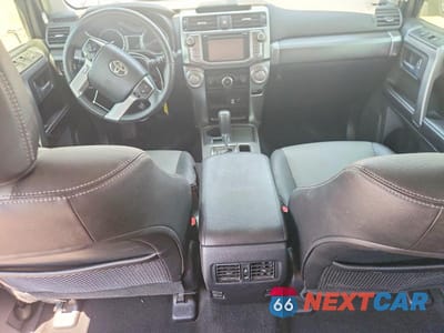 Zdjęcie 8 z 13 samochodu: 2016 TOYOTA 4RUNNER SR5 VIN:JTEZU5JR2G5114533 - miniatura