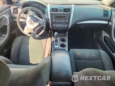 Zdjęcie 8 z 13 samochodu: 2015 NISSAN ALTIMA 2.5 S VIN:1N4AL3AP6FC571112 - miniatura
