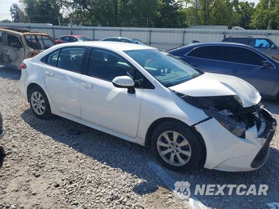 Czwarte zdjęcie samochodu z boku: 2022 TOYOTA COROLLA LE VIN:5YFEPMAE1NP327068 - miniatura