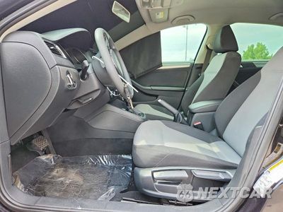 Zdjęcie 7 z 13 samochodu: 2018 VOLKSWAGEN JETTA S VIN:3VW2B7AJXJM231969 - miniatura