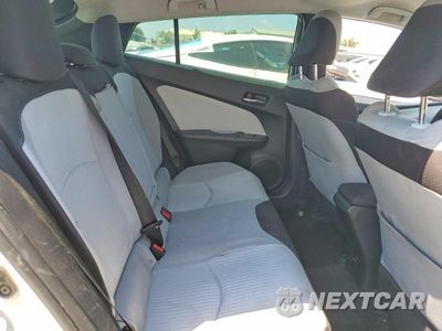 Zdjęcie 10 z 13 samochodu: 2016 TOYOTA PRIUS TWO ECO VIN:JTDKARFU3G3501803 - miniatura