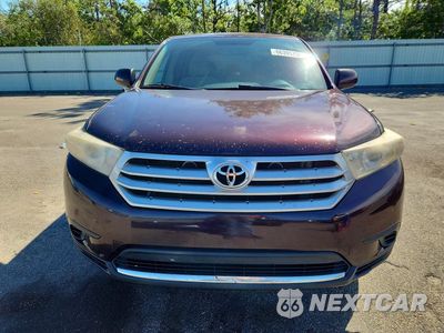 Piąte zdjęcie samochodu w środku: 2012 TOYOTA HIGHLANDER BASE VIN:5TDBK3EH2CS123366 - miniatura