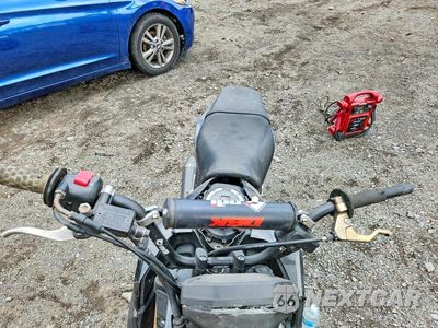 Piąte zdjęcie samochodu w środku: 2019 HONDA GROM 125 VIN:MLHJC7516K5104730 - miniatura