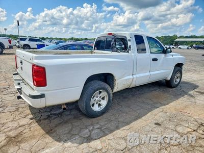 Trzecie zdjęcie samochodu z tyłu: 2008 DODGE DAKOTA SLT VIN:1D3HE42K28S611360 - miniatura