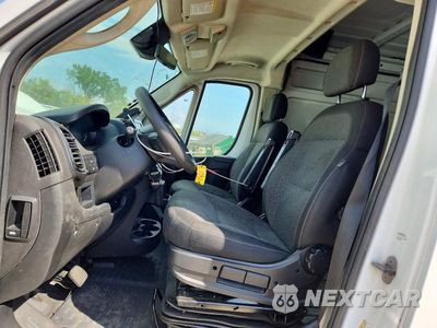 Zdjęcie 7 z 13 samochodu: 2022 RAM PROMASTER 2500 2500 HIGH VIN:3C6LRVDG7NE103204 - miniatura