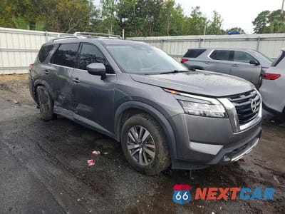 Czwarte zdjęcie samochodu z boku: 2022 NISSAN PATHFINDER SL VIN:5N1DR3CA4NC248699 - miniatura