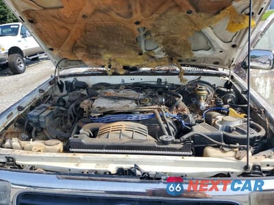 Zdjęcie 11 z 12 samochodu: 1992 TOYOTA 4RUNNER SR5 V6 VIN:JT3VN39W4N0080589 - miniatura