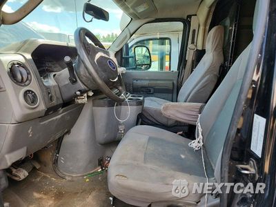 Zdjęcie 7 z 13 samochodu: 2016 FORD ECONOLINE E450 SUPER DUTY CUTAWAY VAN VIN:1FDXE4FS3GDC33689 - miniatura