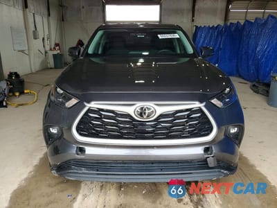 Piąte zdjęcie samochodu w środku: 2023 TOYOTA HIGHLANDER LE VIN:5TDKDRAH0PS015482 - miniatura