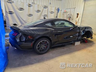 Trzecie zdjęcie samochodu z tyłu: 2025 FORD MUSTANG GT VIN:1FA6P8CF0S5412645 - miniatura