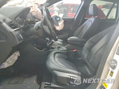 Zdjęcie 7 z 14 samochodu: 2018 BMW X1 XDRIVE28I VIN:WBXHT3C36J5F89972 - miniatura