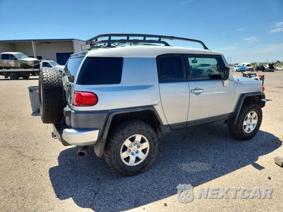 Trzecie zdjęcie samochodu z tyłu: 2008 TOYOTA FJ CRUISER BASE VIN:JTEBU11F48K001489 - miniatura