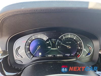 Zdjęcie 9 z 12 samochodu: 2019 BMW M550XI VIN:WBAJB9C53KB288918 - miniatura